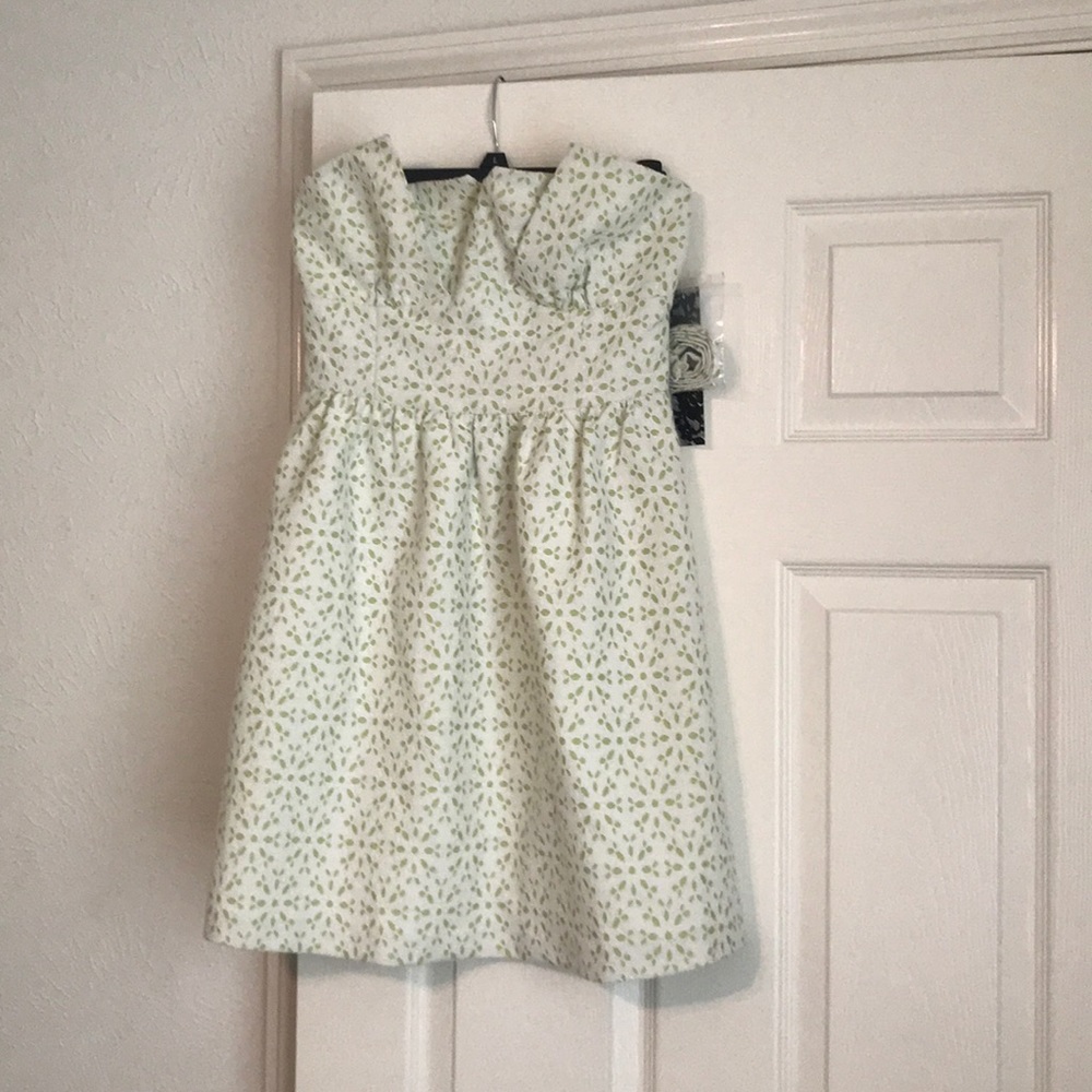 NWT Kensie Sleeveless Summer Dress